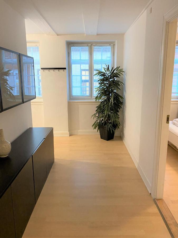Charming Apartment In Historic City Center Kopenhagen Bagian luar foto